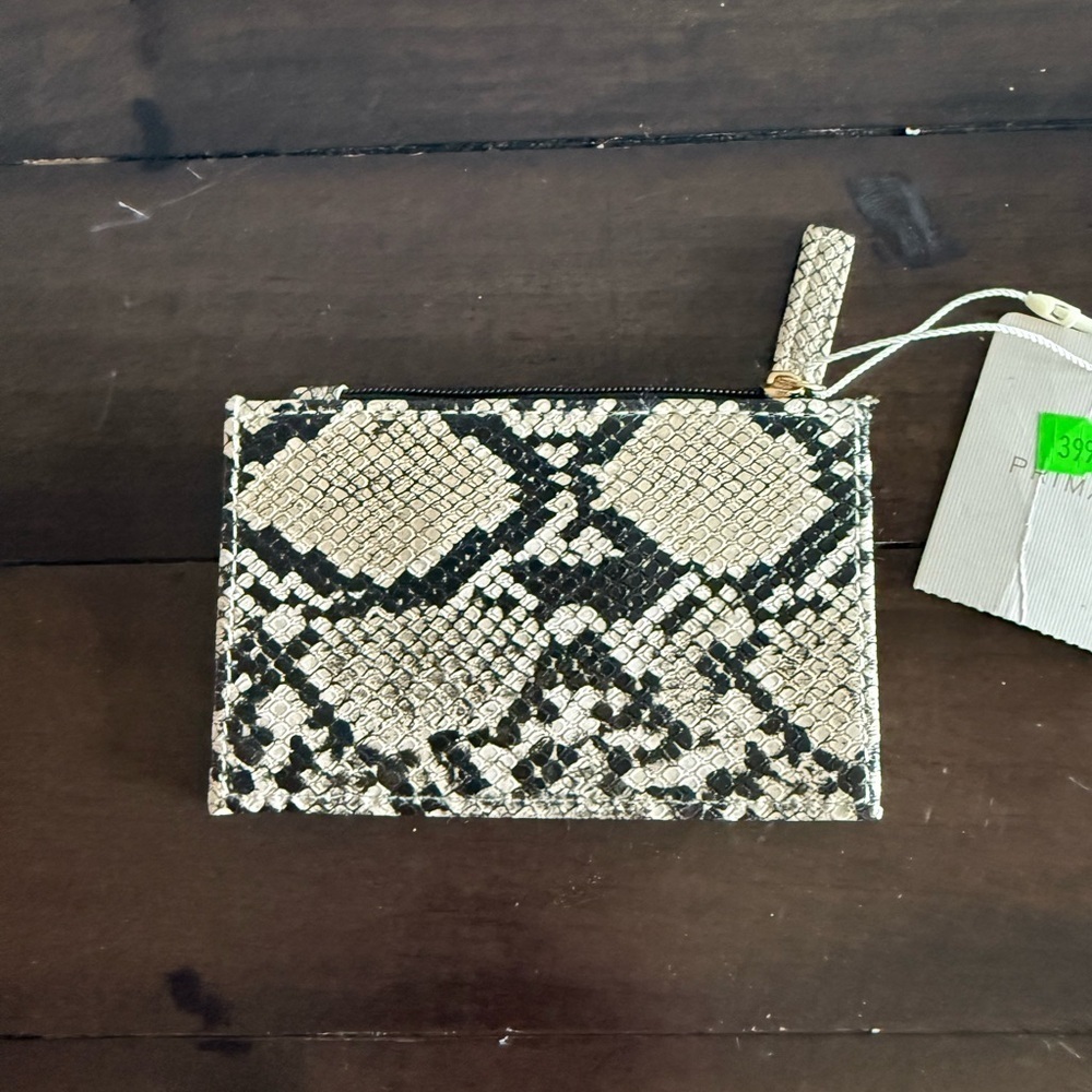 Primark Snakeskin Card Holder Wristlet – One Size